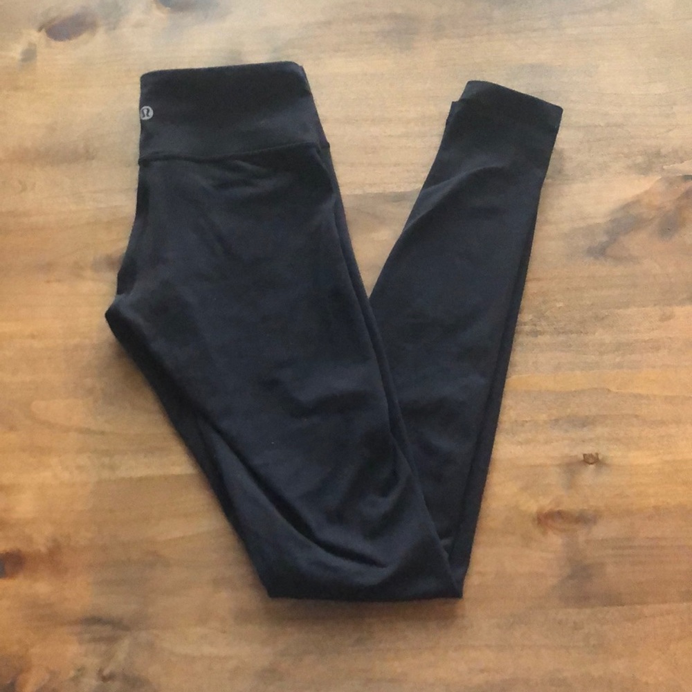 LULULEMON LEGGINGS! BLACK! FULL LENGTH!